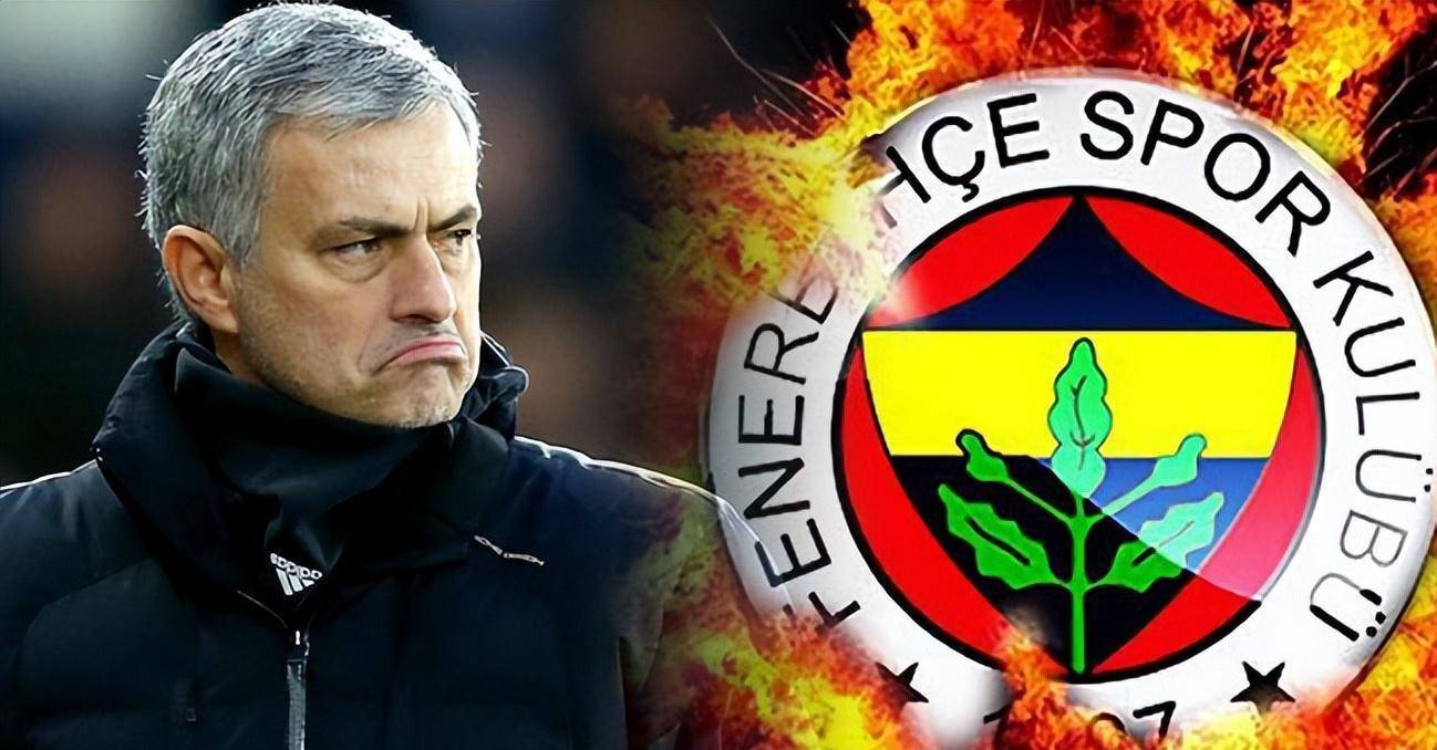 曼联大胜波尔图，锁定四强并晋级