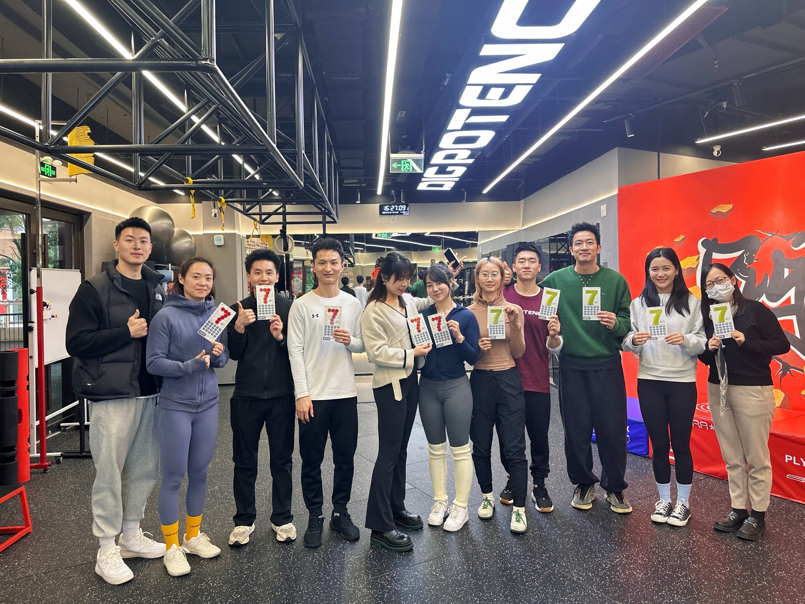 教练研究新战术，球队备战取胜之策