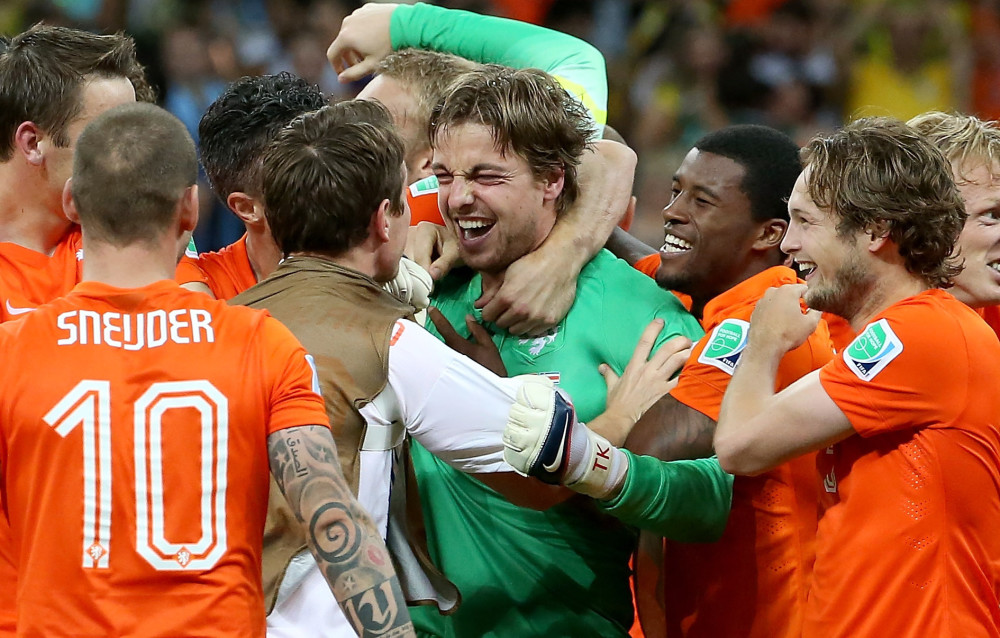 荷兰队与加拿大队互交白卷进入点球战的简单介绍 荷兰队与加拿大队互交白卷进入点球战的简单介绍