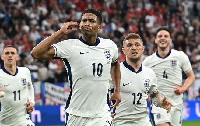 英格兰小胜，顽强表现收获关键胜利的简单介绍