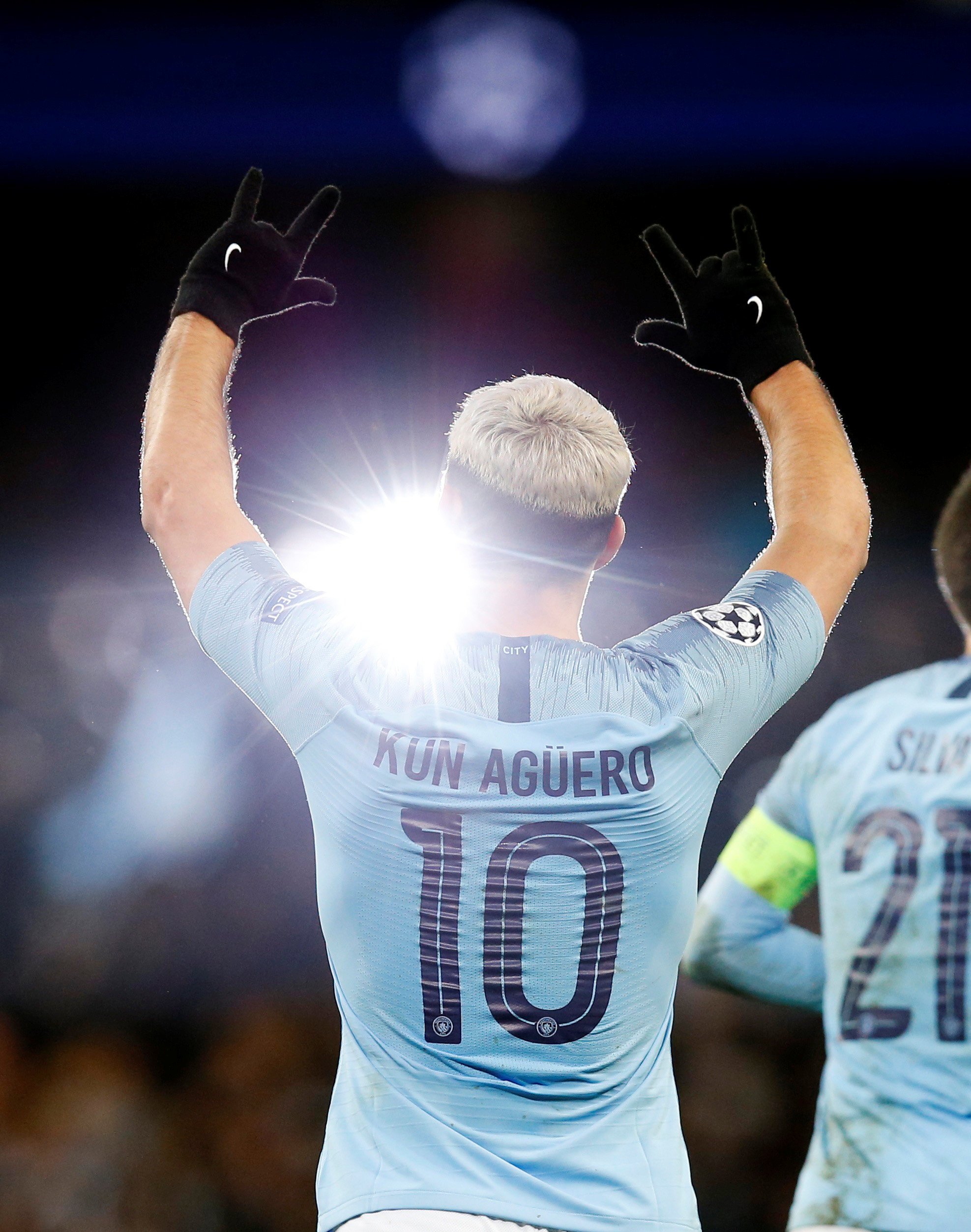 关于曼城大胜,稳步前进向八强迈进的信息 关于曼城大胜,稳步前进向八强迈进的信息