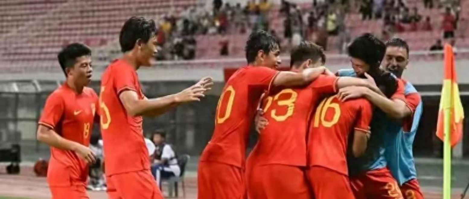 激战不断升级,运动员们挑战极限拼尽全力的简单介绍 激战不断升级,运动员们挑战极限拼尽全力的简单介绍