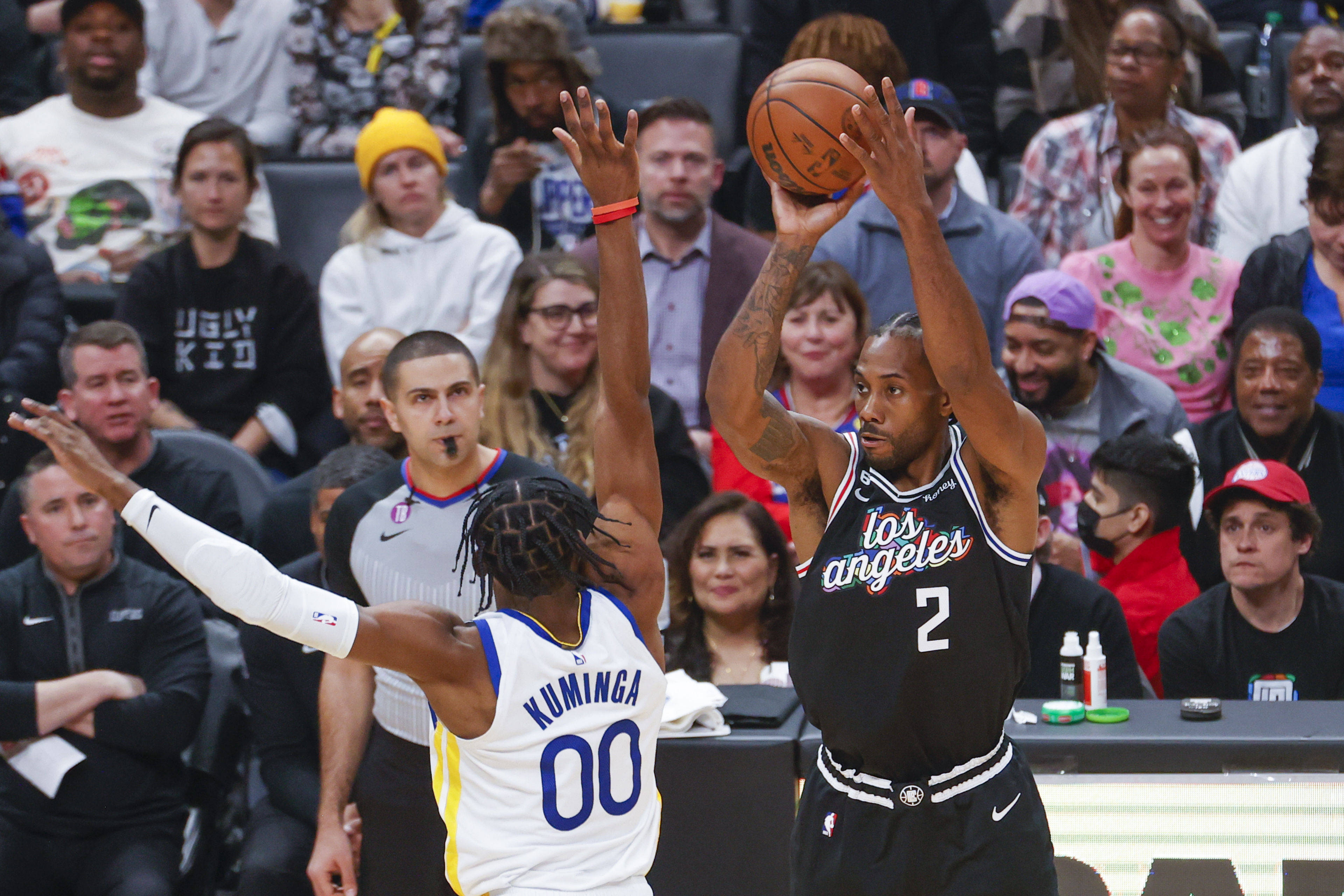 关于英超焦点战：掘金vs凯尔特人，险胜引发球迷沸腾的信息