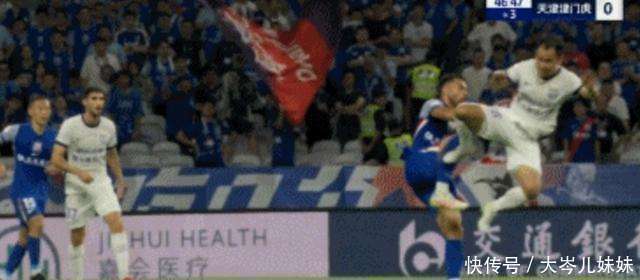 关于昨日焦点:意大利不敌,争议判罚的信息 关于昨日焦点:意大利不敌,争议判罚的信息