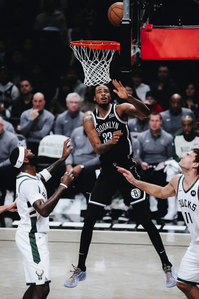 雄鹿再胜篮网,字母哥砍下二十分霸气十足的简单介绍 雄鹿再胜篮网,字母哥砍下二十分霸气十足的简单介绍