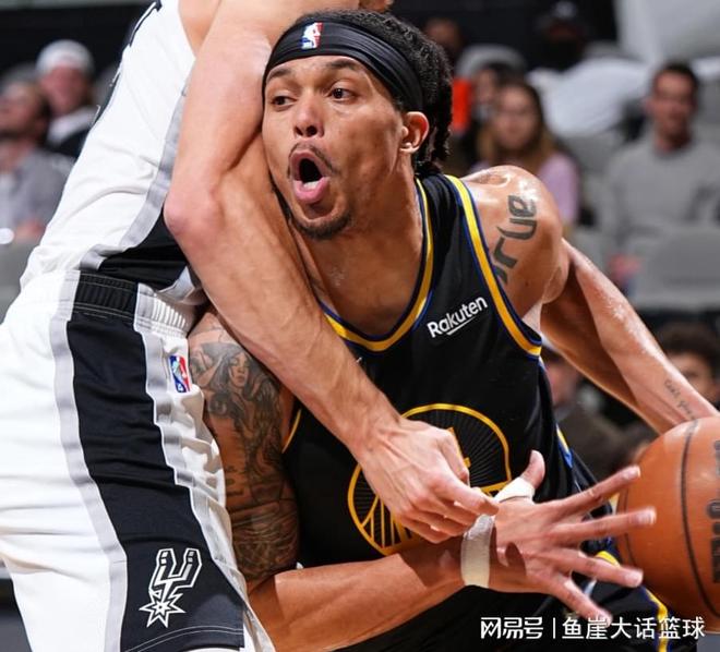 美国女国脚力挽狂澜,逆转对手晋级决赛 美国女国脚力挽狂澜,逆转对手晋级决赛