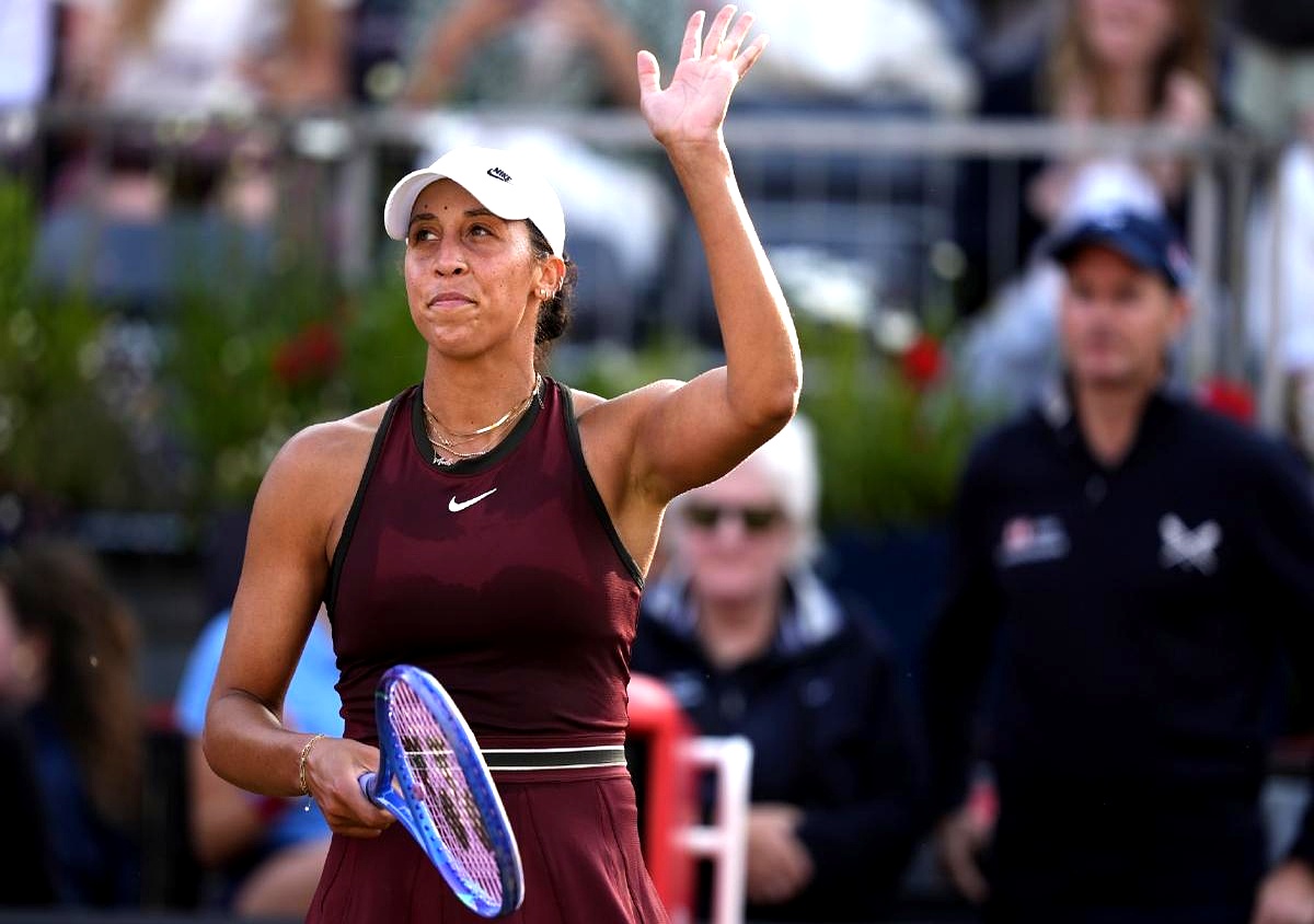 美国女国脚力挽狂澜,逆转对手晋级决赛 美国女国脚力挽狂澜,逆转对手晋级决赛