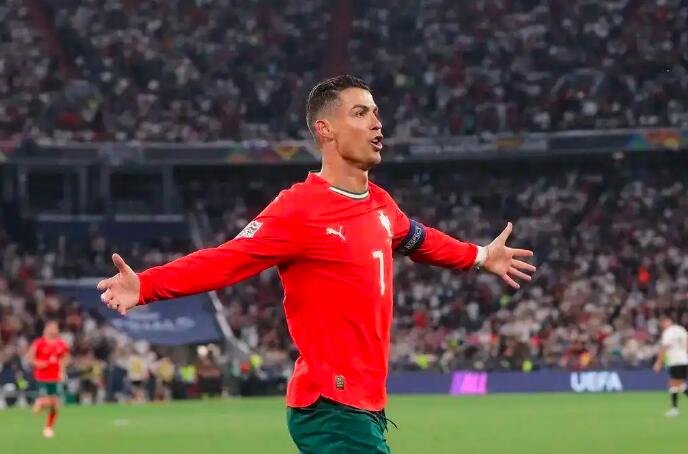 欧国联新闻：德国球队赢得胜利，晋级前景看好