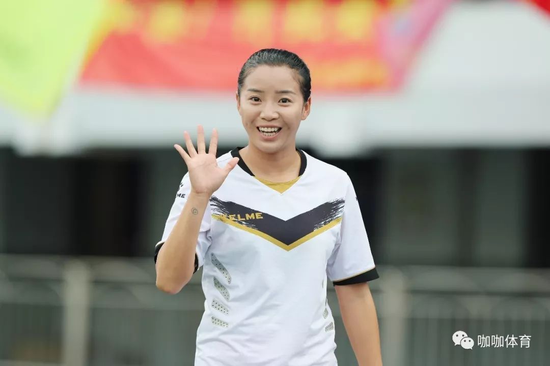 巴西女足队遇挑战,取胜突破难关 巴西女足队遇挑战,取胜突破难关