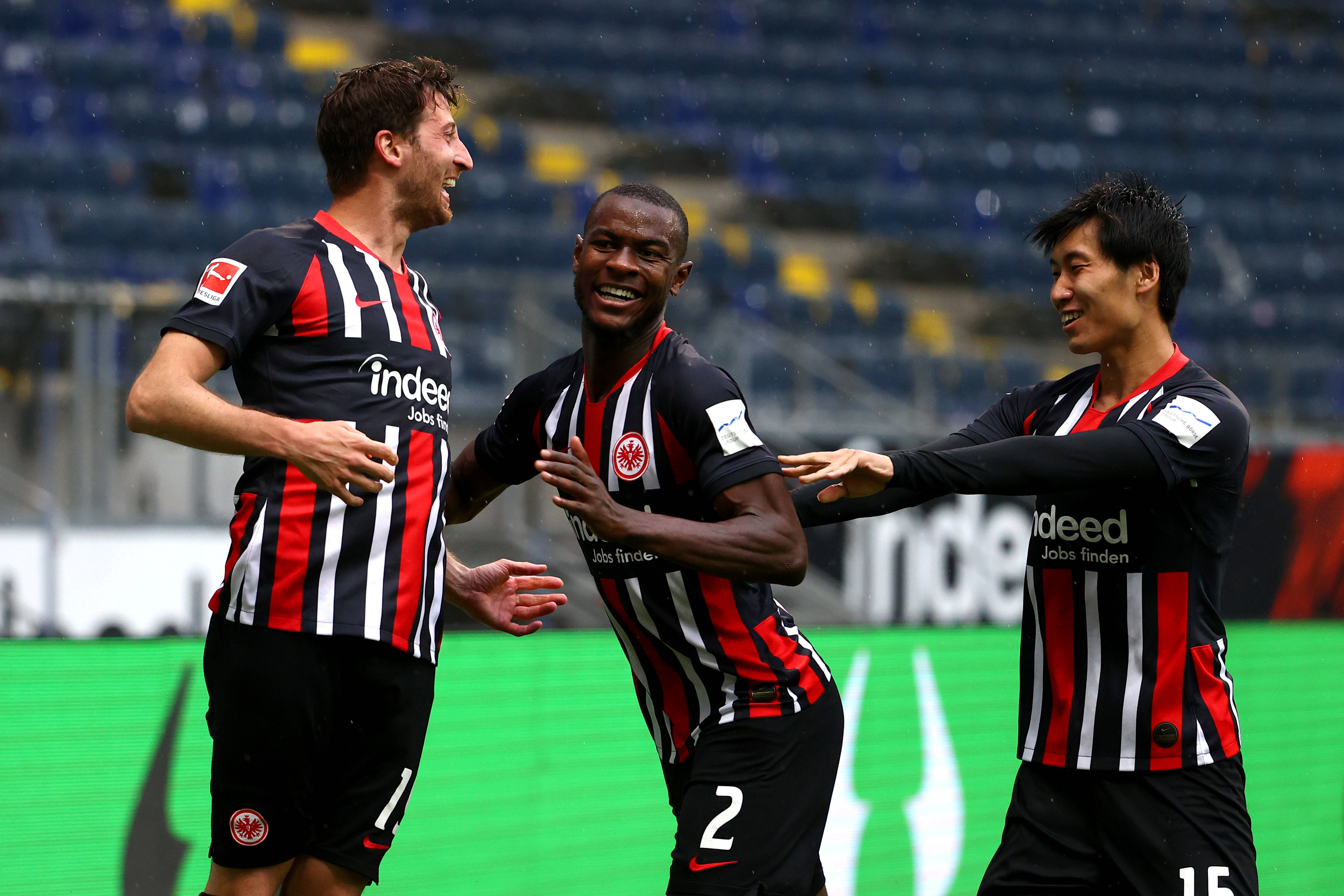 包含法兰克福主场失分,欧冠希望渺茫的词条 包含法兰克福主场失分,欧冠希望渺茫的词条