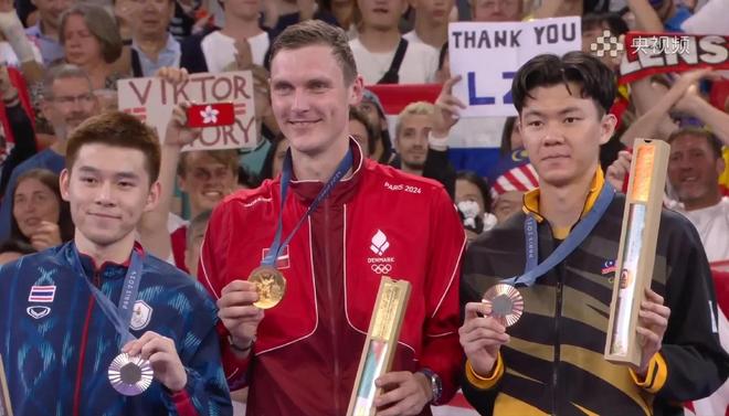 法国羽毛球队鏖战中国羽毛球队，安赛龙爆发神勇的简单介绍