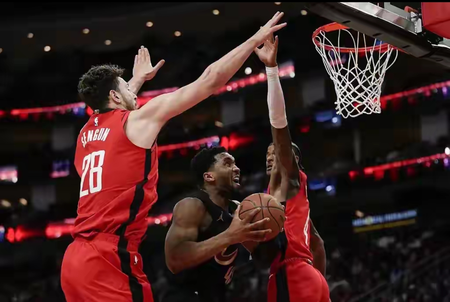 火箭擒鹈鹕,赢得五连胜 火箭擒鹈鹕,赢得五连胜