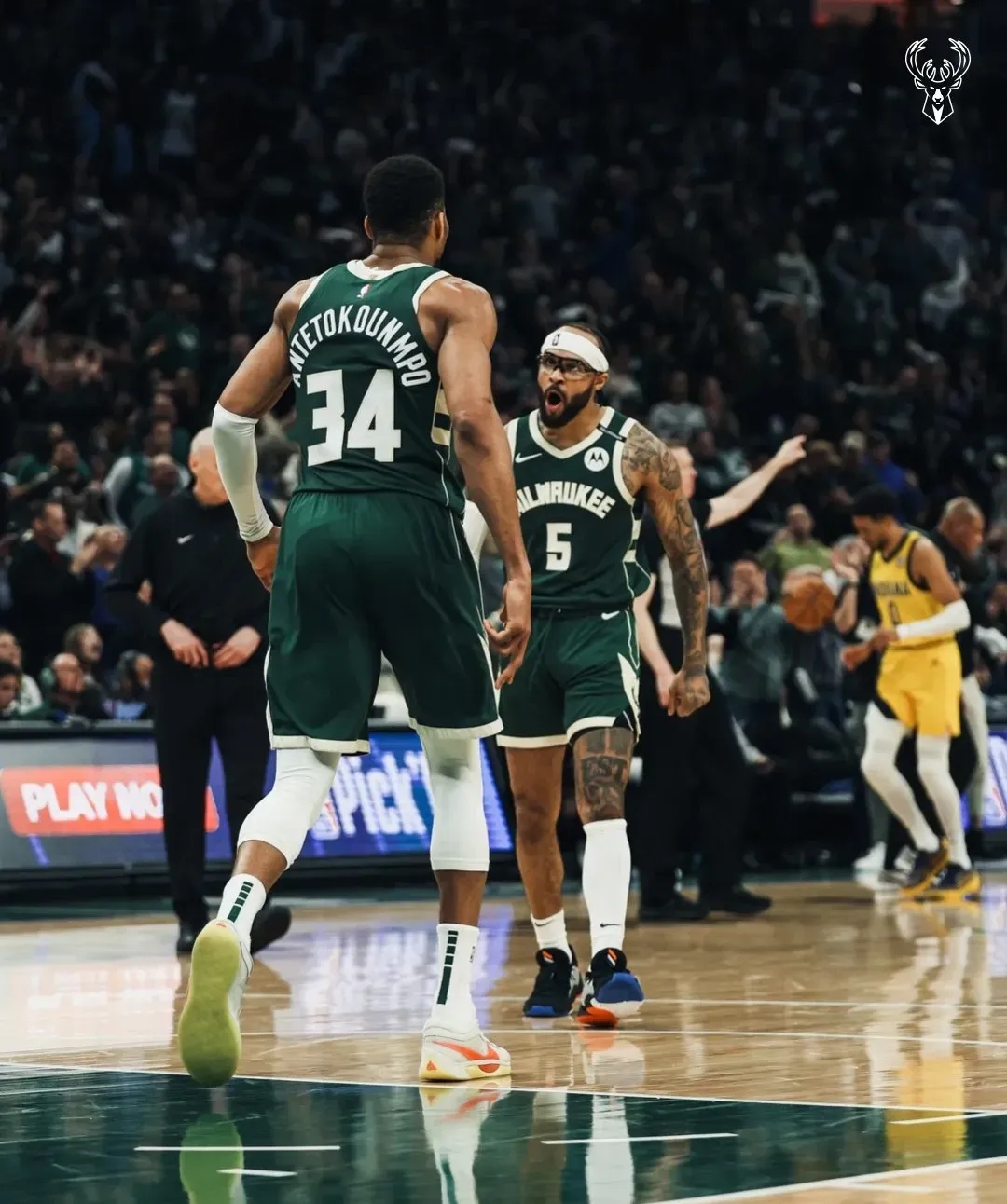 包含雄鹿巨头合砍60分，轻取马刺的词条