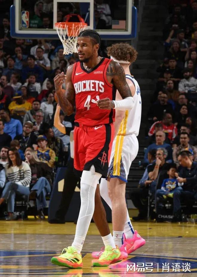 勇士击败湖人，火箭险胜独行侠