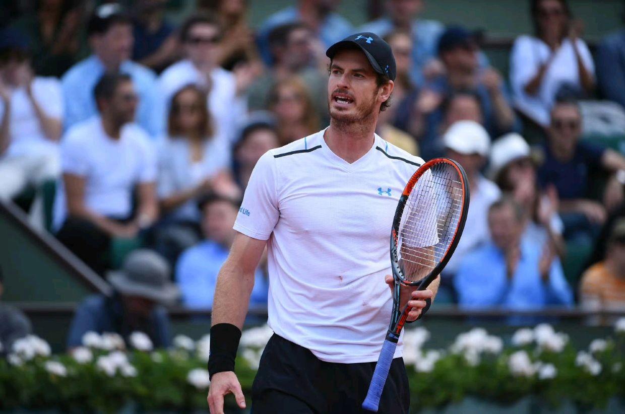 包含西班牙网球队横扫世界网球队，穆雷爆发神勇的词条