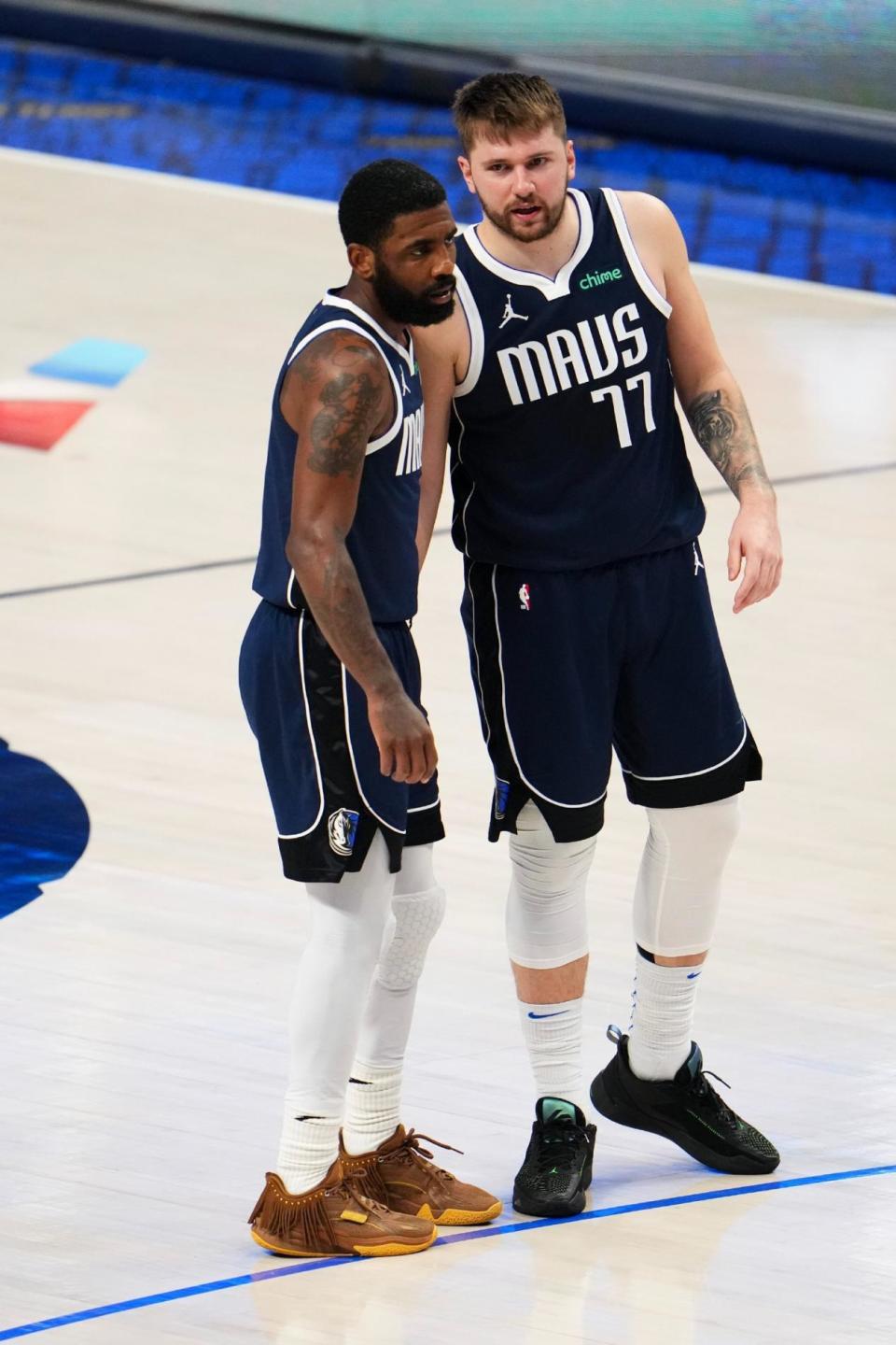 山西队横扫北京队,欧文扛起全队 山西队横扫北京队,欧文扛起全队