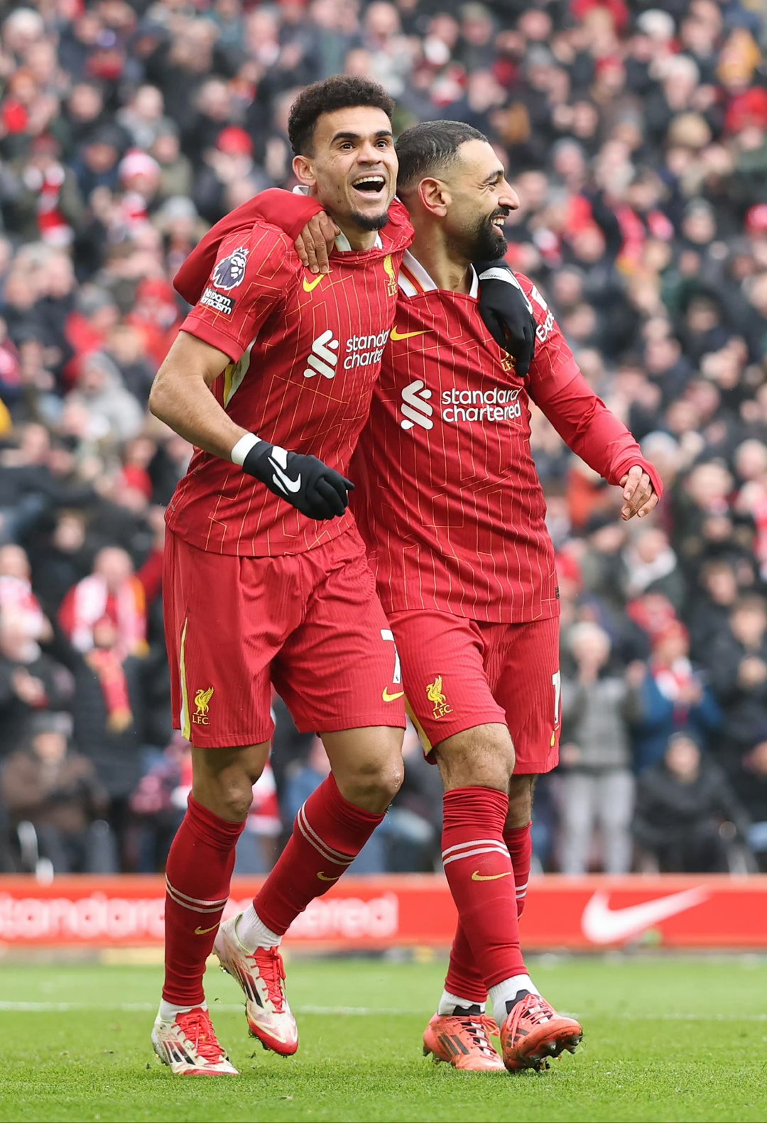 巴萨完胜英格兰，萨拉赫惊艳四座