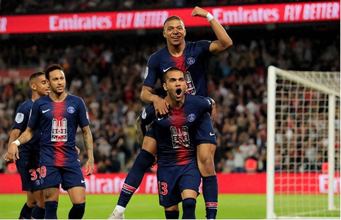 巴黎完胜摩洛哥,蒂亚戈高光表现 巴黎完胜摩洛哥,蒂亚戈高光表现