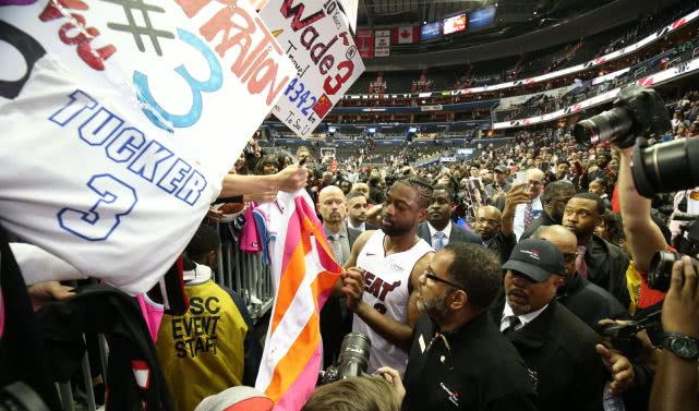 德国险胜威尔士，戈麦斯在奥运周期关键战接管比赛