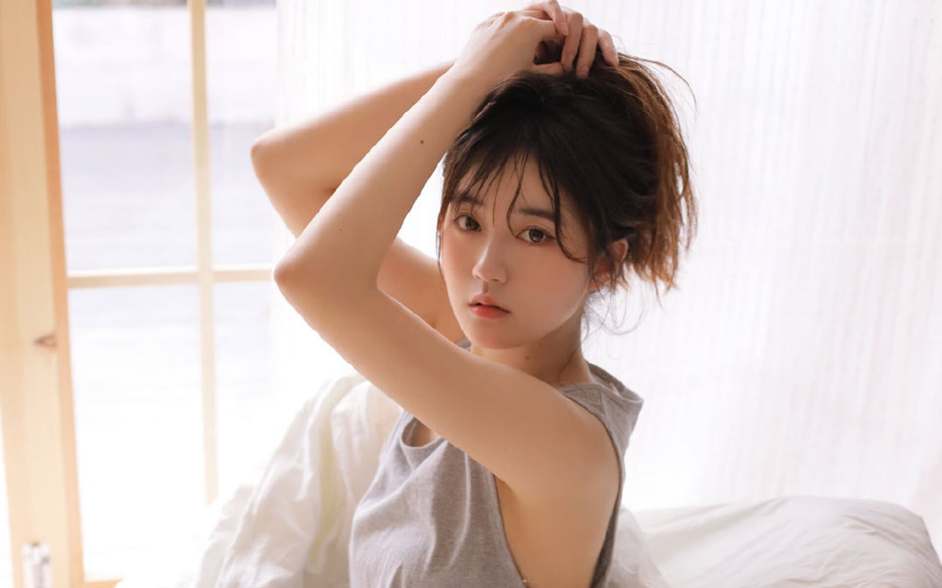 节奏之王，德文·布克如何用精确制导的进攻，驯服灰熊的狂野反扑？