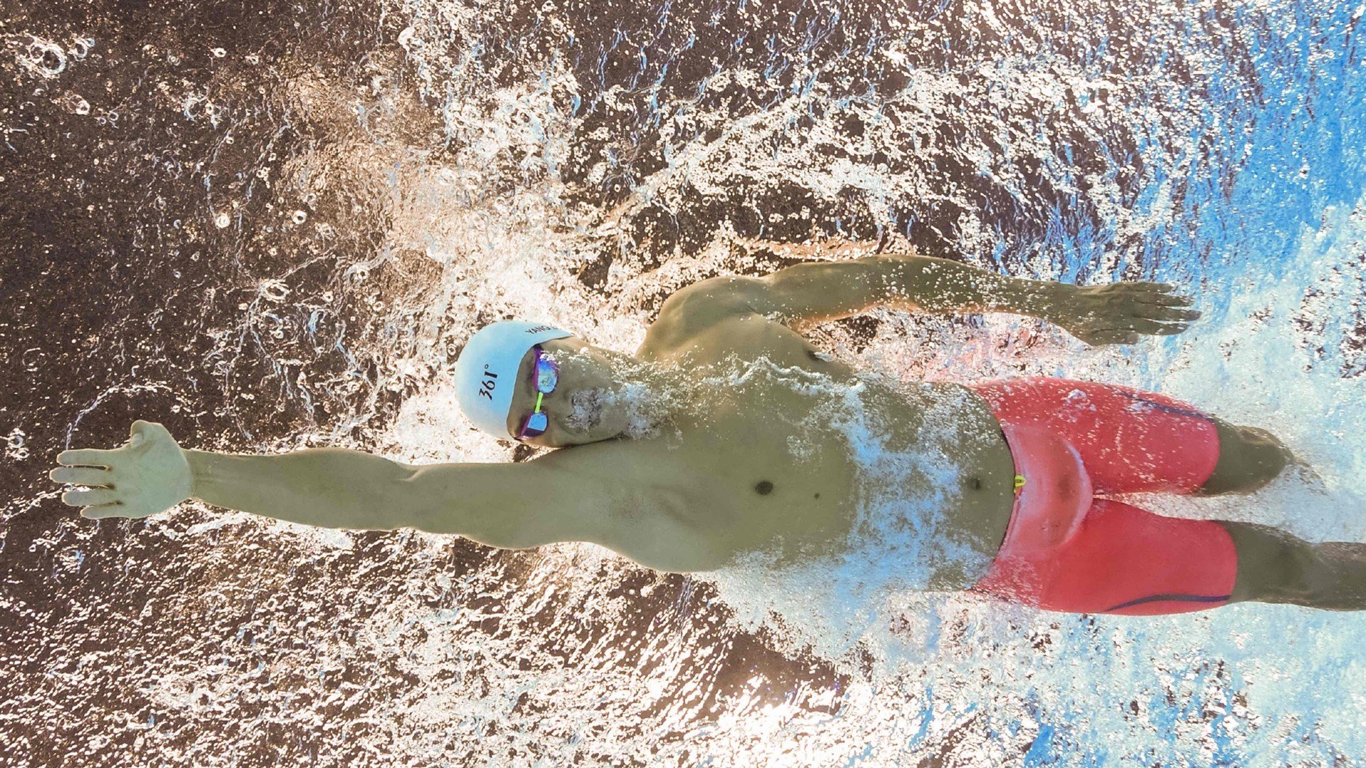 哈弗茨一战封神，个人能力完全展现，皇马绝境翻盘荷兰神话诞生